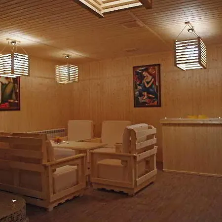Orpheus 酒店 代温